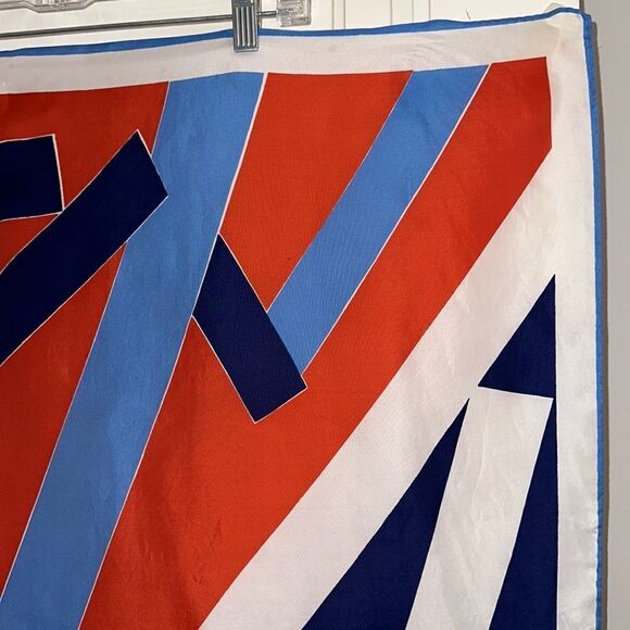 Vtg 60s/70s Vera Neumann red, light blue, navy blue & white large square scarf - Picture 3 of 10